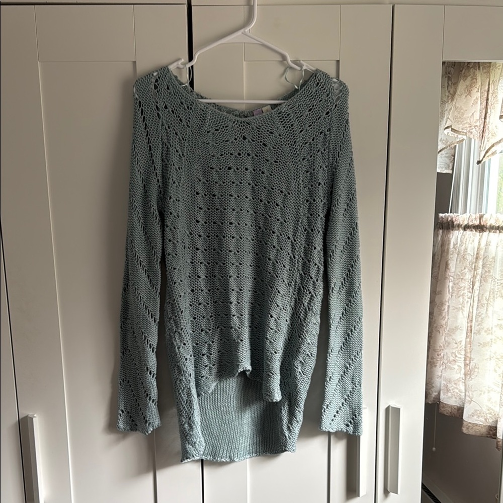 Women's Light Blue Sweater